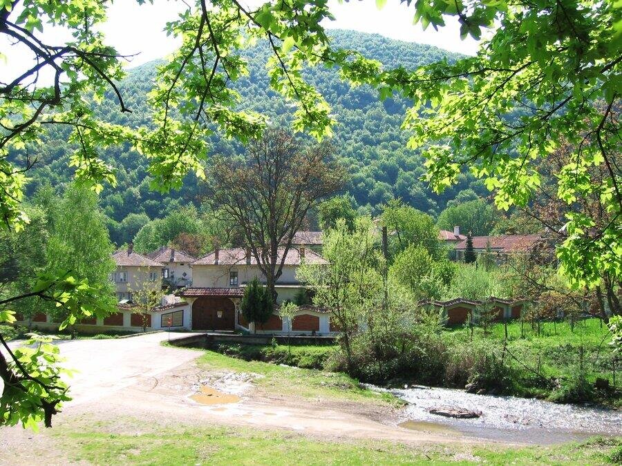 Врачешки манастир "Свети Четиридесет мъченици" - Врачеш