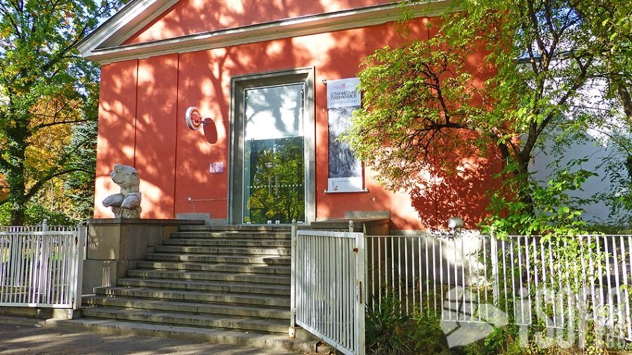 Галерия "Академия" - София