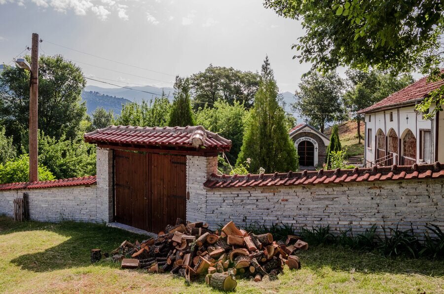 Манастир "Свети Пророк Илия" - Горна Брезница