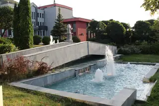 Фонтани и водна каскада - Сапарева Баня — Сапарева баня