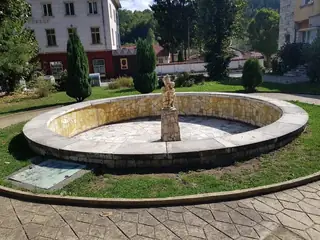 Фонтанът – с. Черни осъм — Черни Осъм