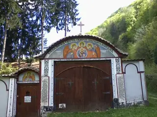 Кокалянски манастир "Св. Архангел Михаил" — Кокаляне