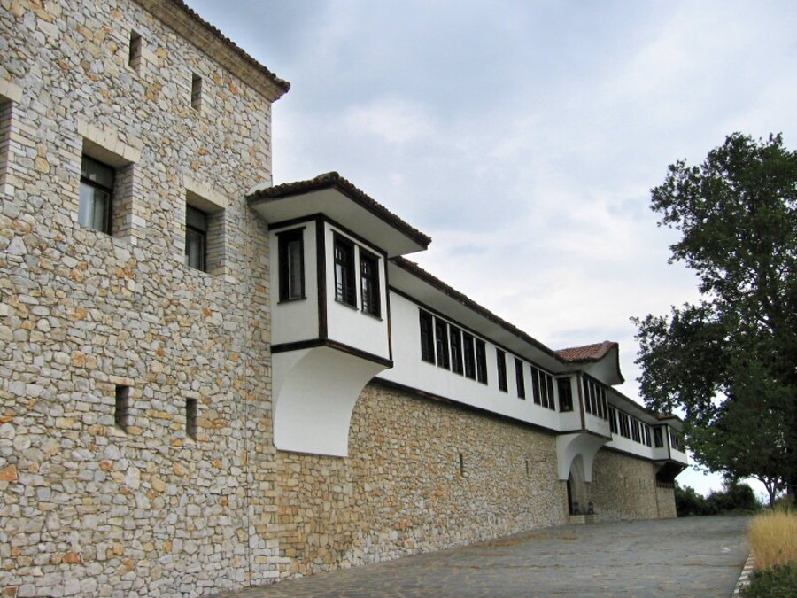 Горноводенски манастир "Св. Св. Кирик и Юлита" - Асеновград