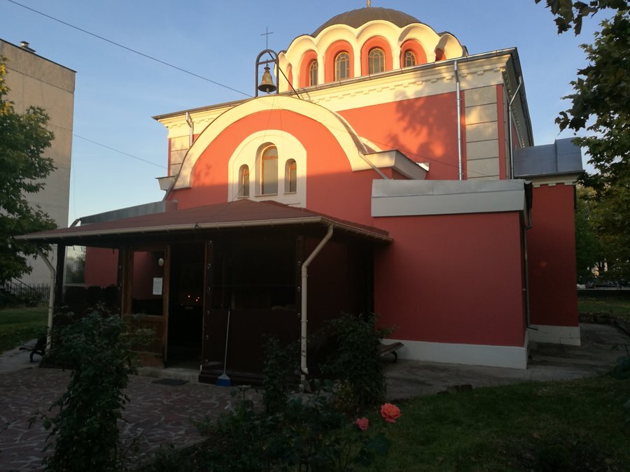 Храм "Свети Aрхангел Михаил"- Русе