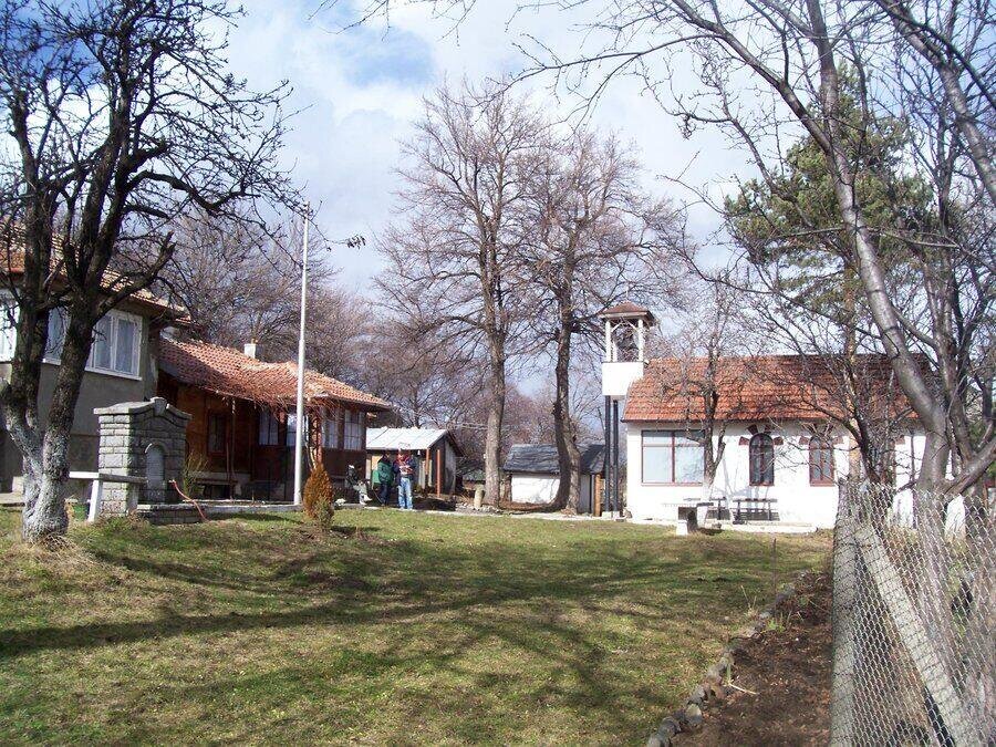 Бистришкият манастир "Св. Петка" - Бистрица