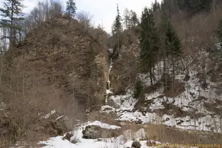 Водопад в Триградкия пролом — Гьоврен