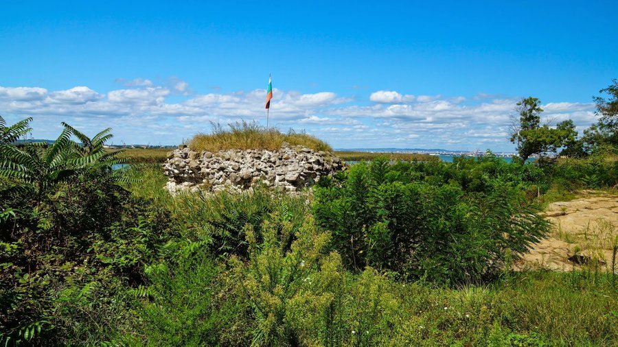 Антична и средновековна крепост и пристанище "Порос" - Бургас