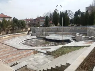 Фонтаните пред Дом на културата "Мара Белчева" - Севлиево — Севлиево