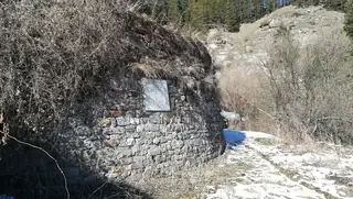 Паметна плоча "Гонда вода" - Батак — Батак