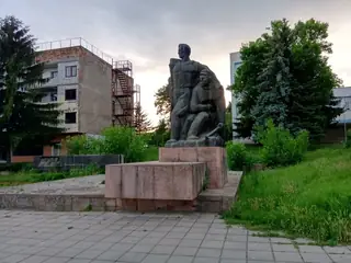 Партизански мемориал - Кула — Кула