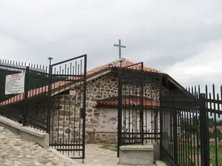 Църква "Св Петка" - Белчин — Белчин