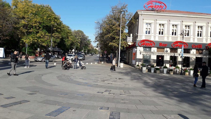 Площад "Свят" - Варна