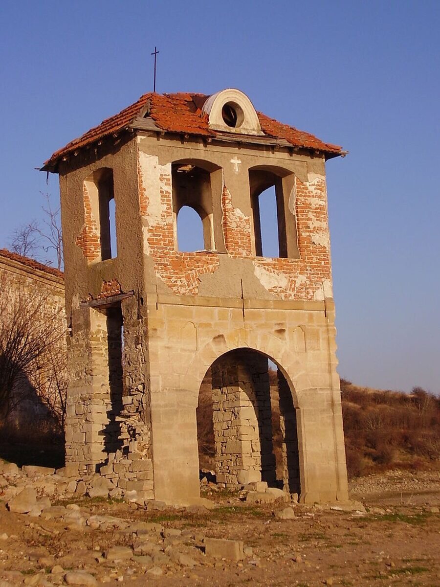 Потопена църквата "Свето Възнесение" - с.Живовци