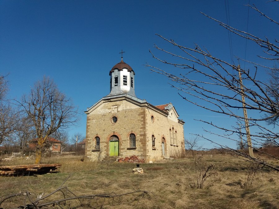 Църква "Св. Параскева" - с. Младен
