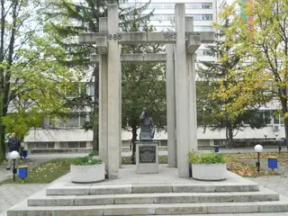 Паметник на медицинските чинове - София — София