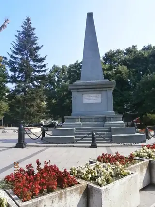 Паметник на приморците паднали в Сръбско-българската война - Варна — Варна