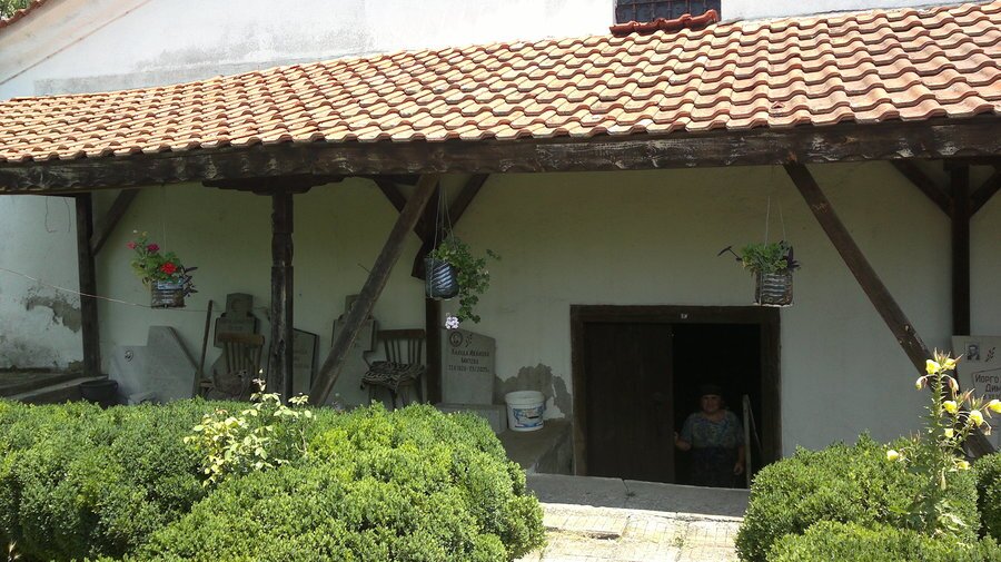 Храм "Свети Димитър" - с.Бял кладенец