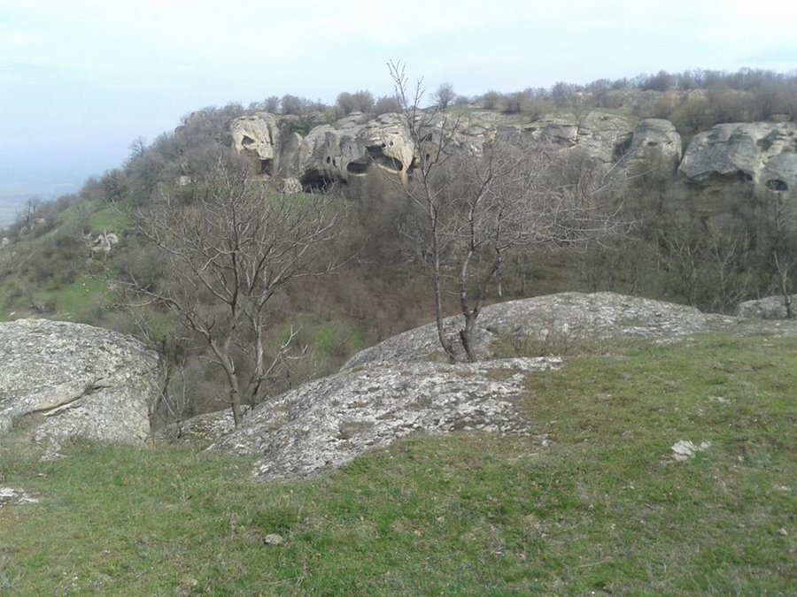 Рояшки скален манастир