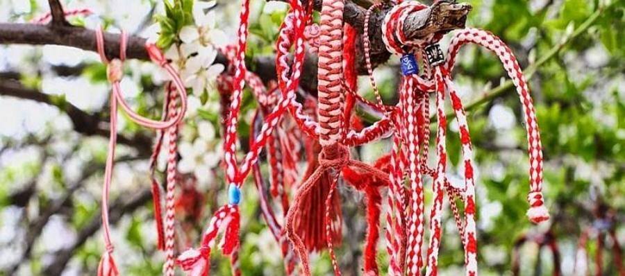 Работилничка за мартенички в Детски център "Патето Яки"