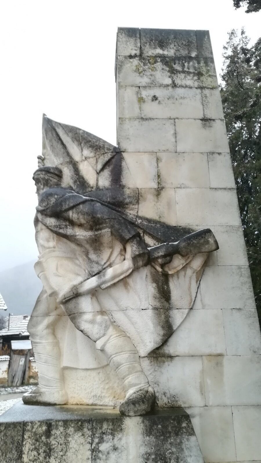 Антифашистки паметник - Георги Дамяново