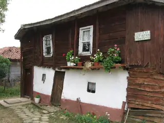 Етнографска сбирка - Българи — Българи