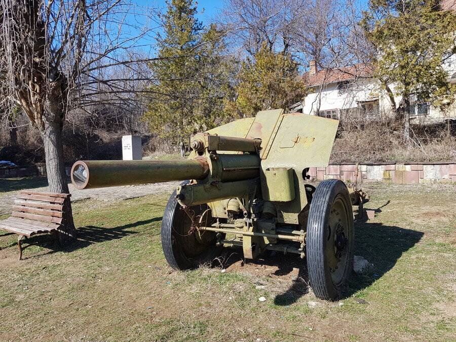 Военно оръдие – с.Добромирка