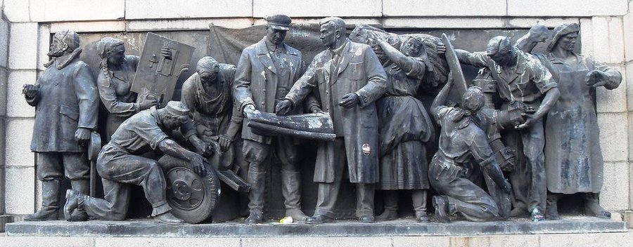 Паметник на Съветската армия - София