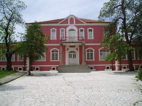 Художествена галерия "Станка Димитрова" - Кърджали