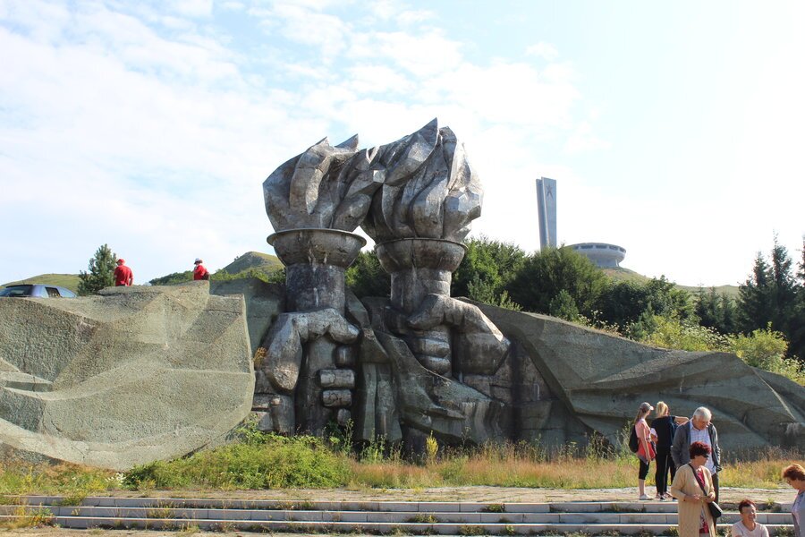 Монумент "Факлите" - Бузлуджа