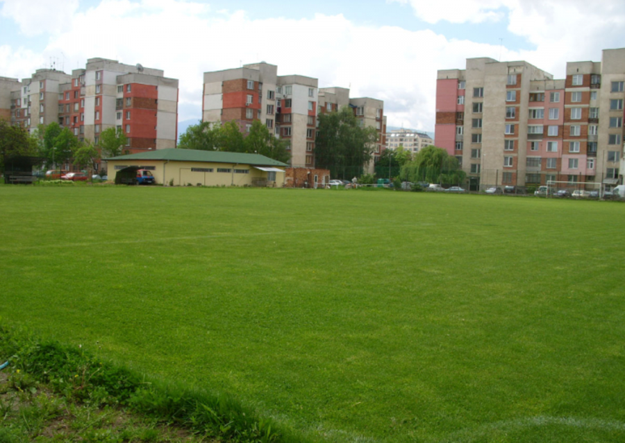 Стадион "II-ри микрорайон" - Люлин