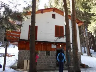 Хижа "Погледец" — Бистрица