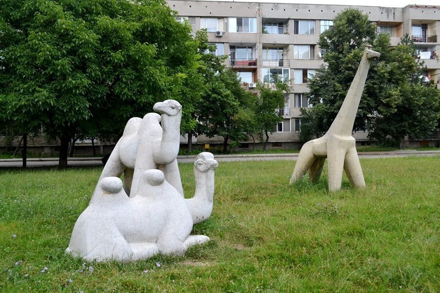 Скулптурите на животни - Севлиево