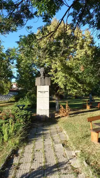 Паметник на Димитър Йончев - с. Байлово — Байлово
