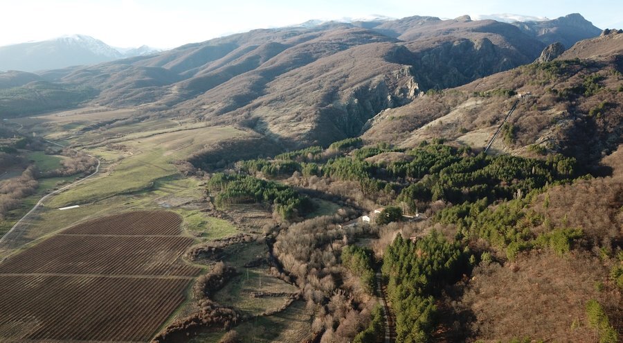 Тъжа  - Вълчи дол и Марин проход