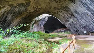 Деветашка пещера — Деветаки