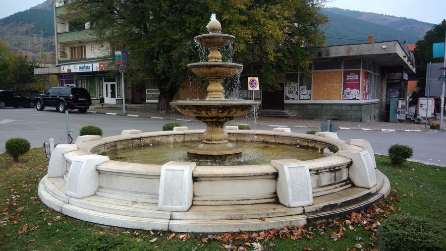 Фонтан на площад "Свобода" - Твърдица