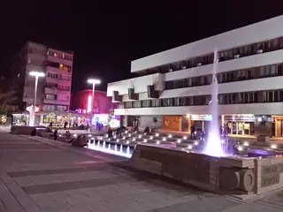 Фонтан пред Община Ямбол — Ямбол