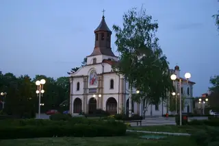 Църква "Свети Йоан Богослов" - Карнобат — Карнобат