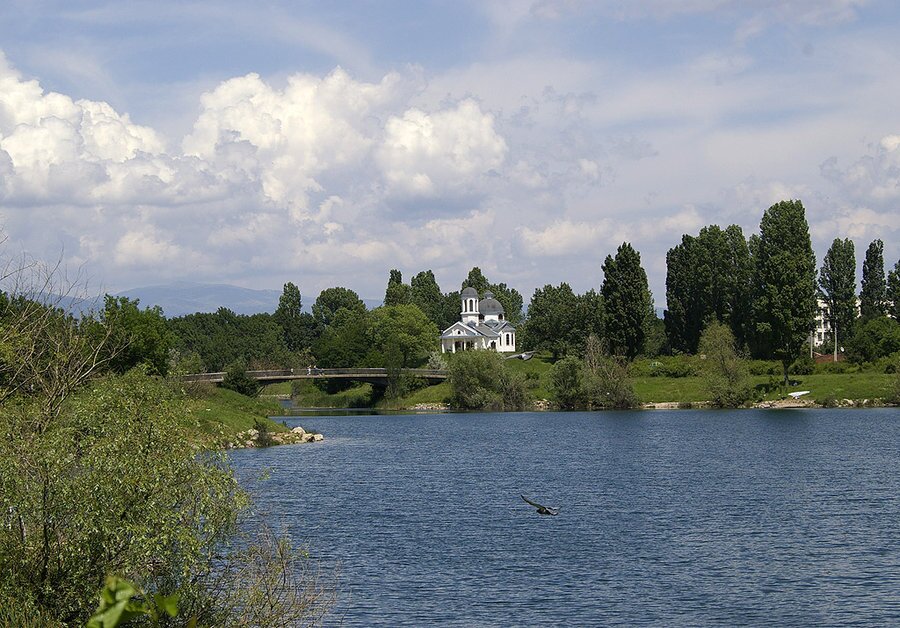 Дружбенското езеро - София