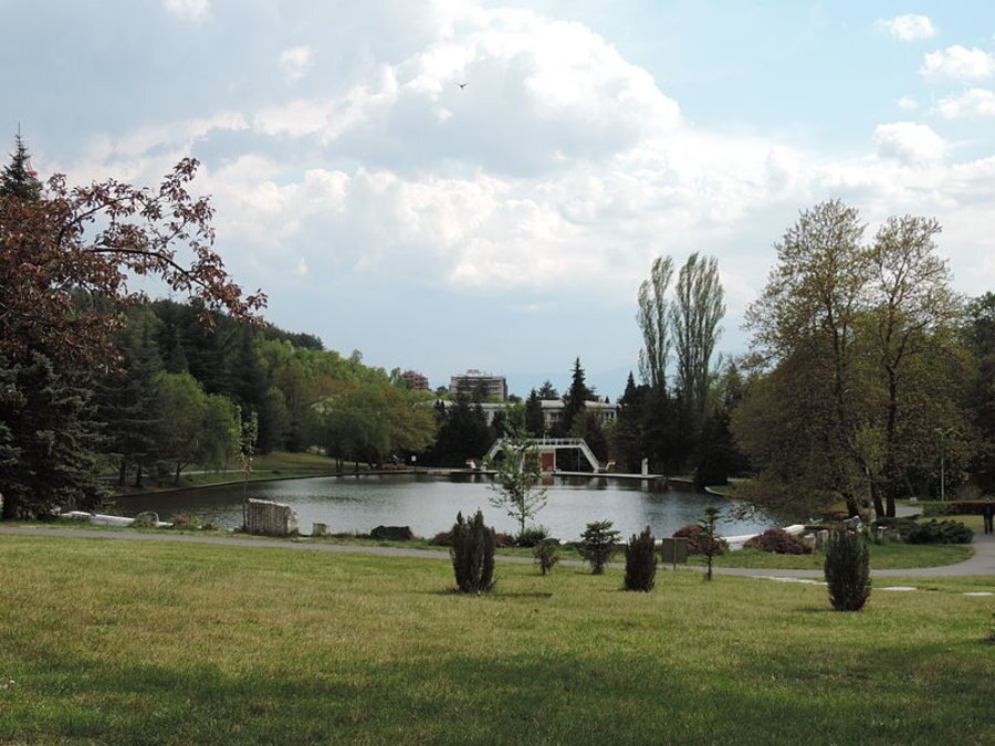 Парк "Свети Врач" - Сандански