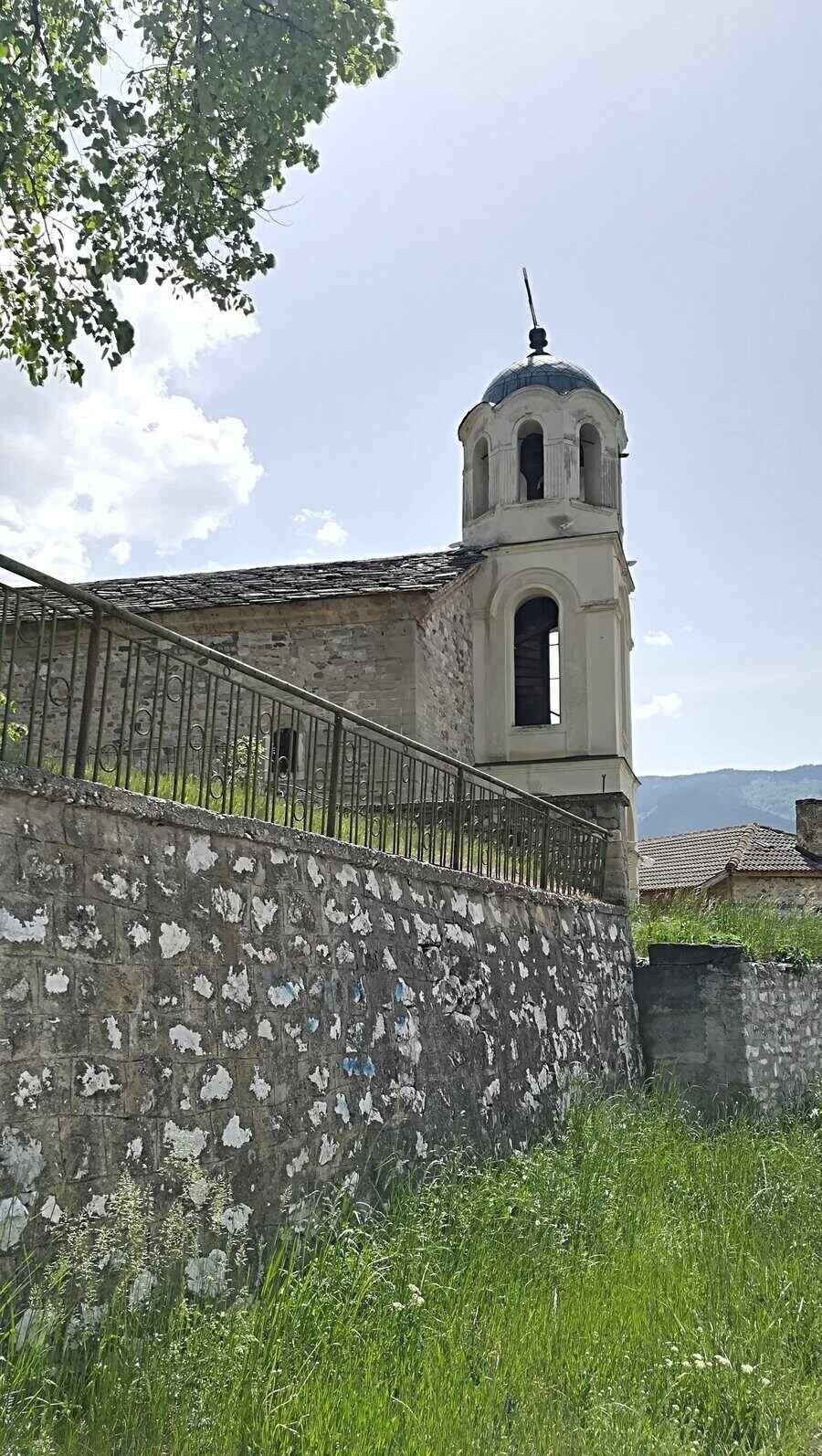 Православен храм "Свети пророк Илия" - Хвойна