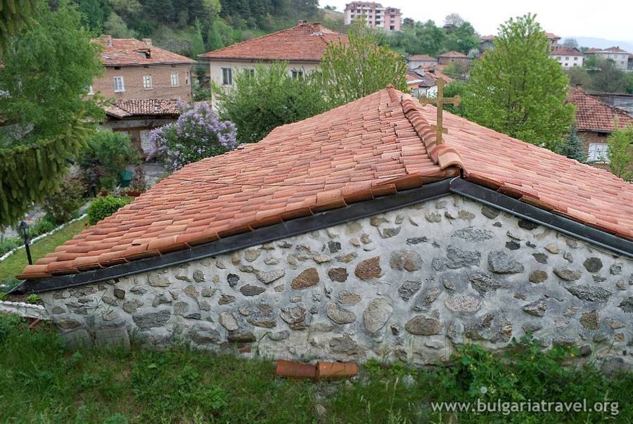 Църква "Св. Св. Теодор Тирон и Теодор Стратилат" - Добърско