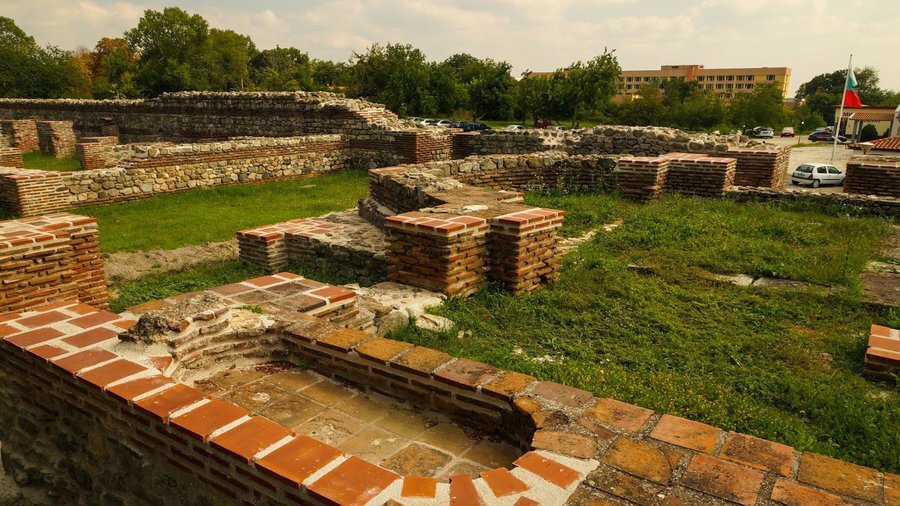 Базилика №1 - Хисаря