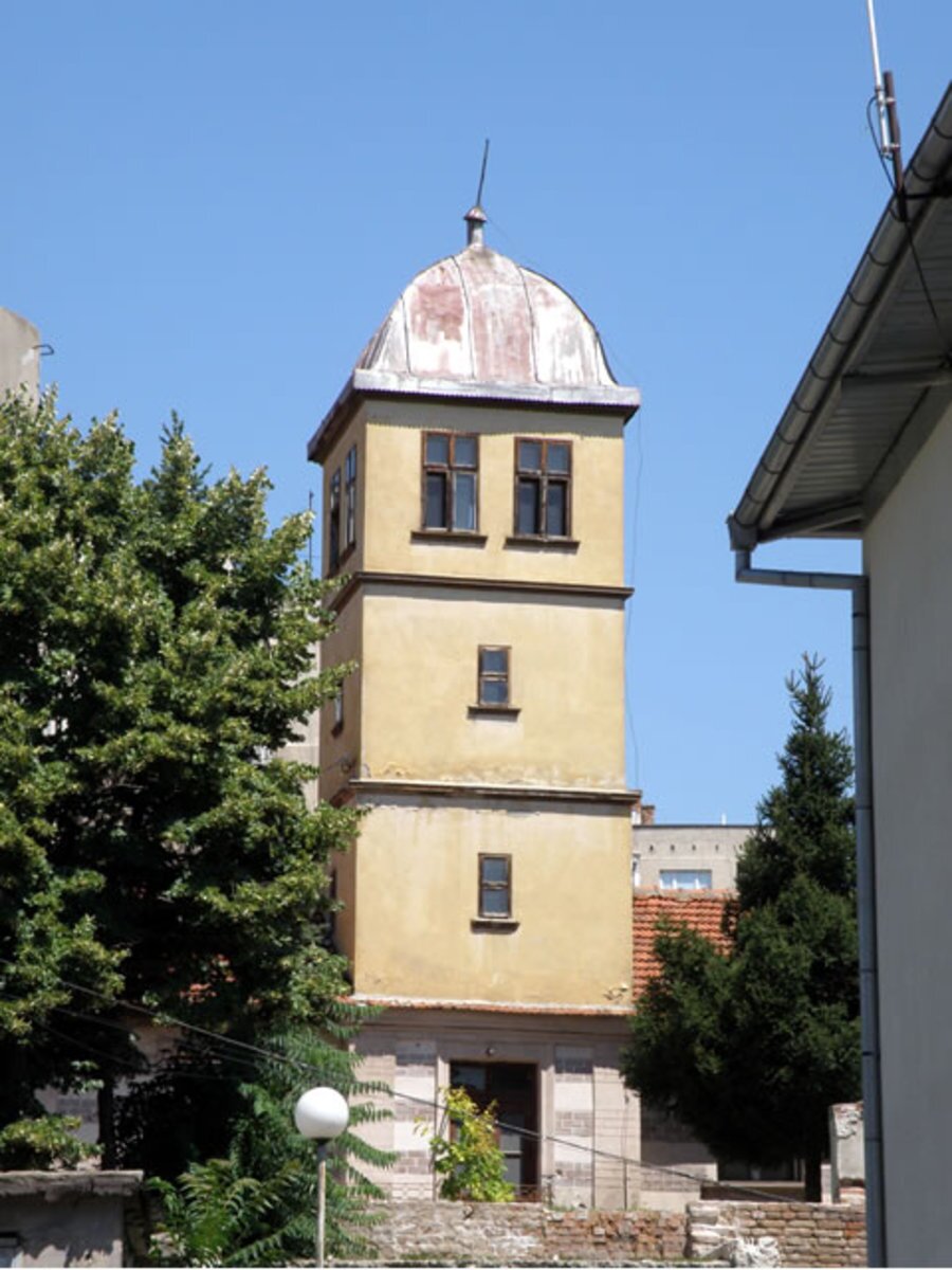 Пожарна кула-наблюдателница - Лом