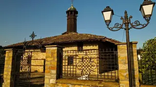Църква "Свети Архангел Михаил" - Трявна — Трявна