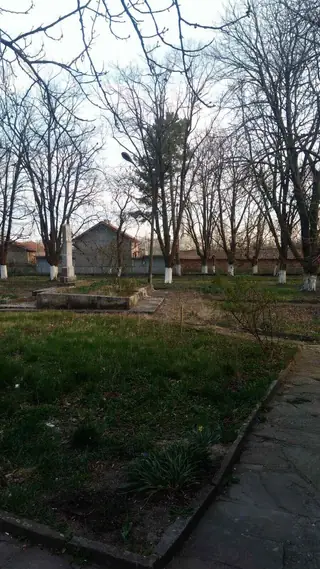 Парк в с.Блатец — Блатец