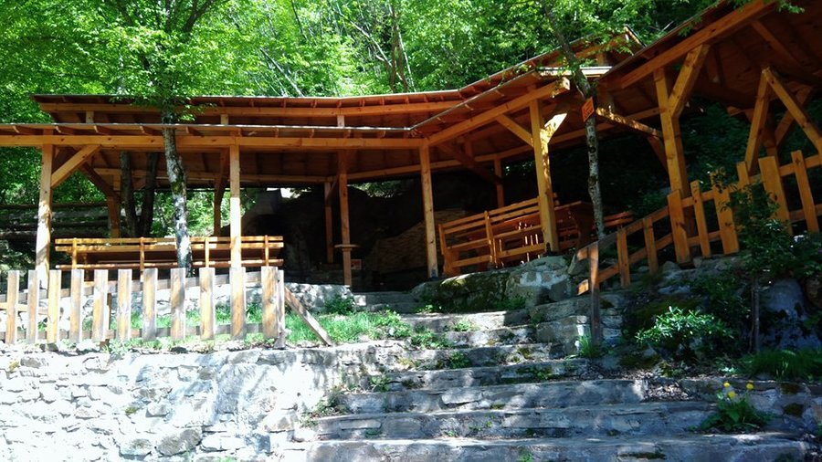 Място за пикник - Дяволски мост