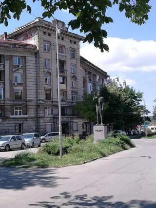 Паметник на Ангел Кънчев — Русе