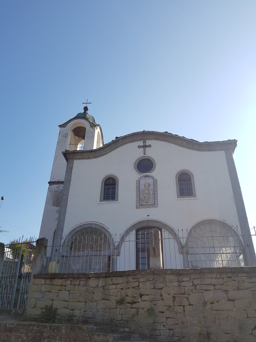 Църква "Свети Атанасий" - с. Жълтеш