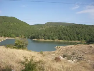 Микроязовир - Жинзифово — Орешница